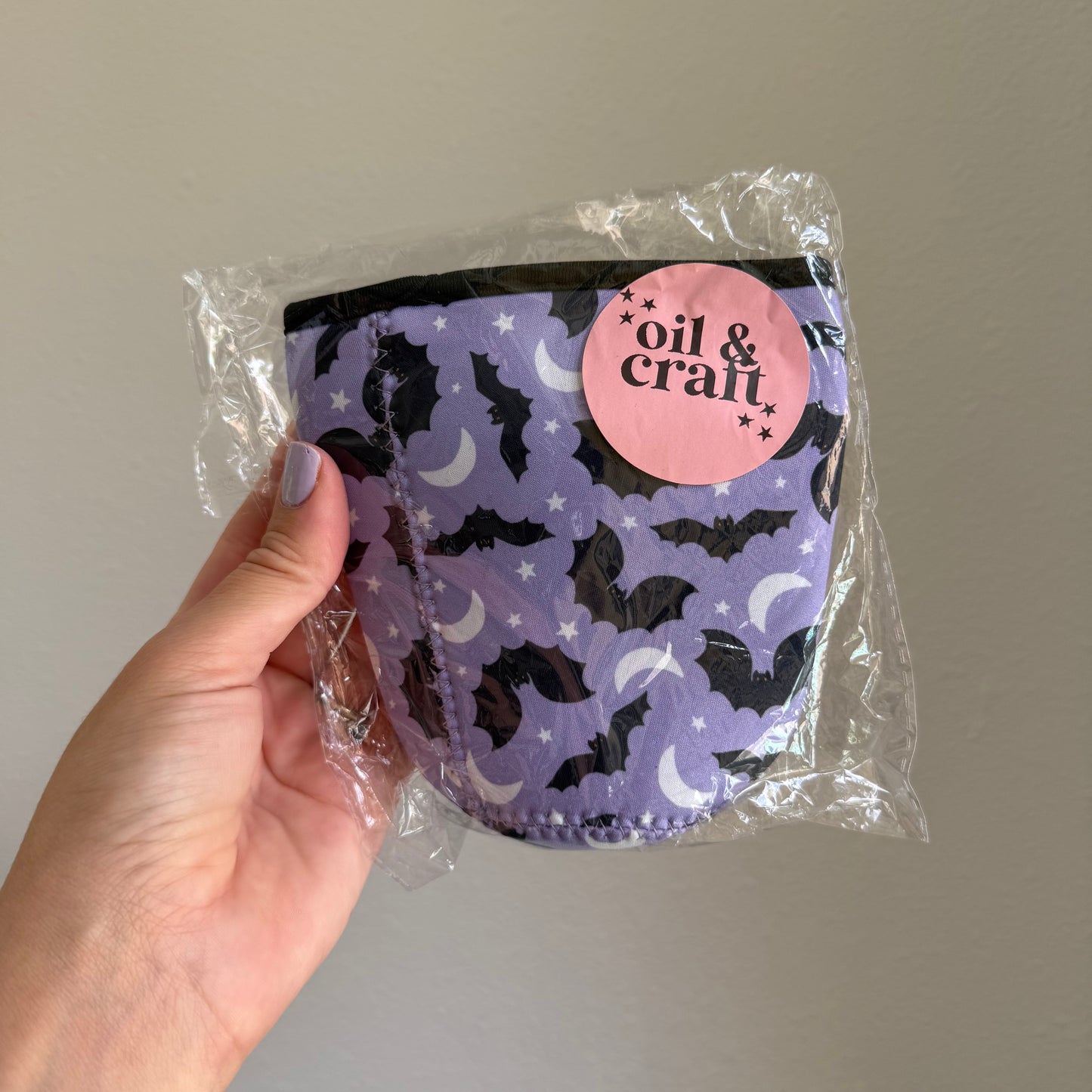 20 oz Purple Bats Cup Cozy