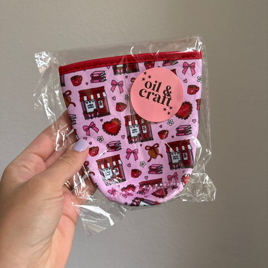 20 oz Pink Bookstore Cup Cozy