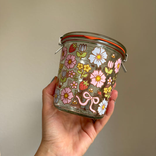 Flowers, bees, and bows Weck Jar